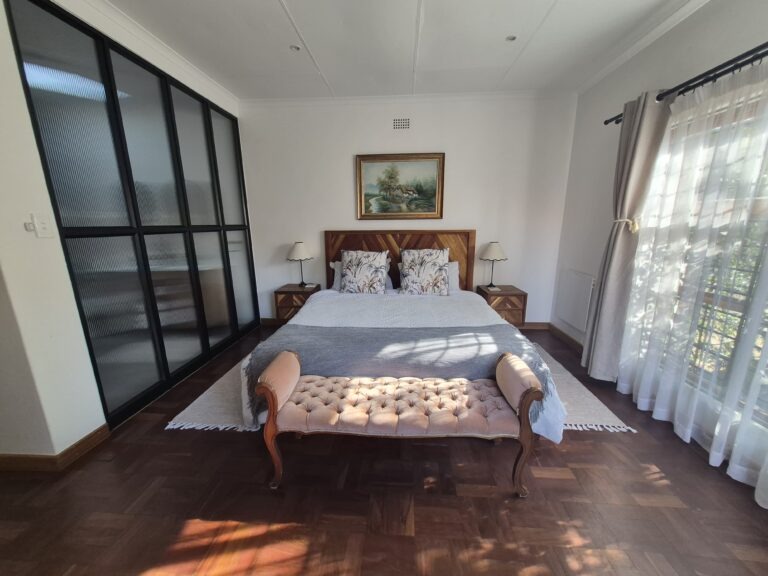 Room 4 - Bedroom | Overview